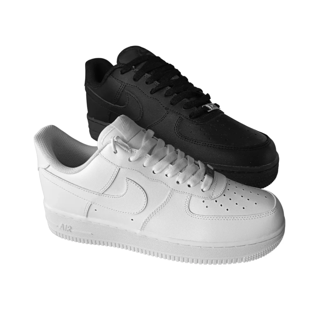 Nike Air Force 1 '07 Low - Blanco y Negro Clásico